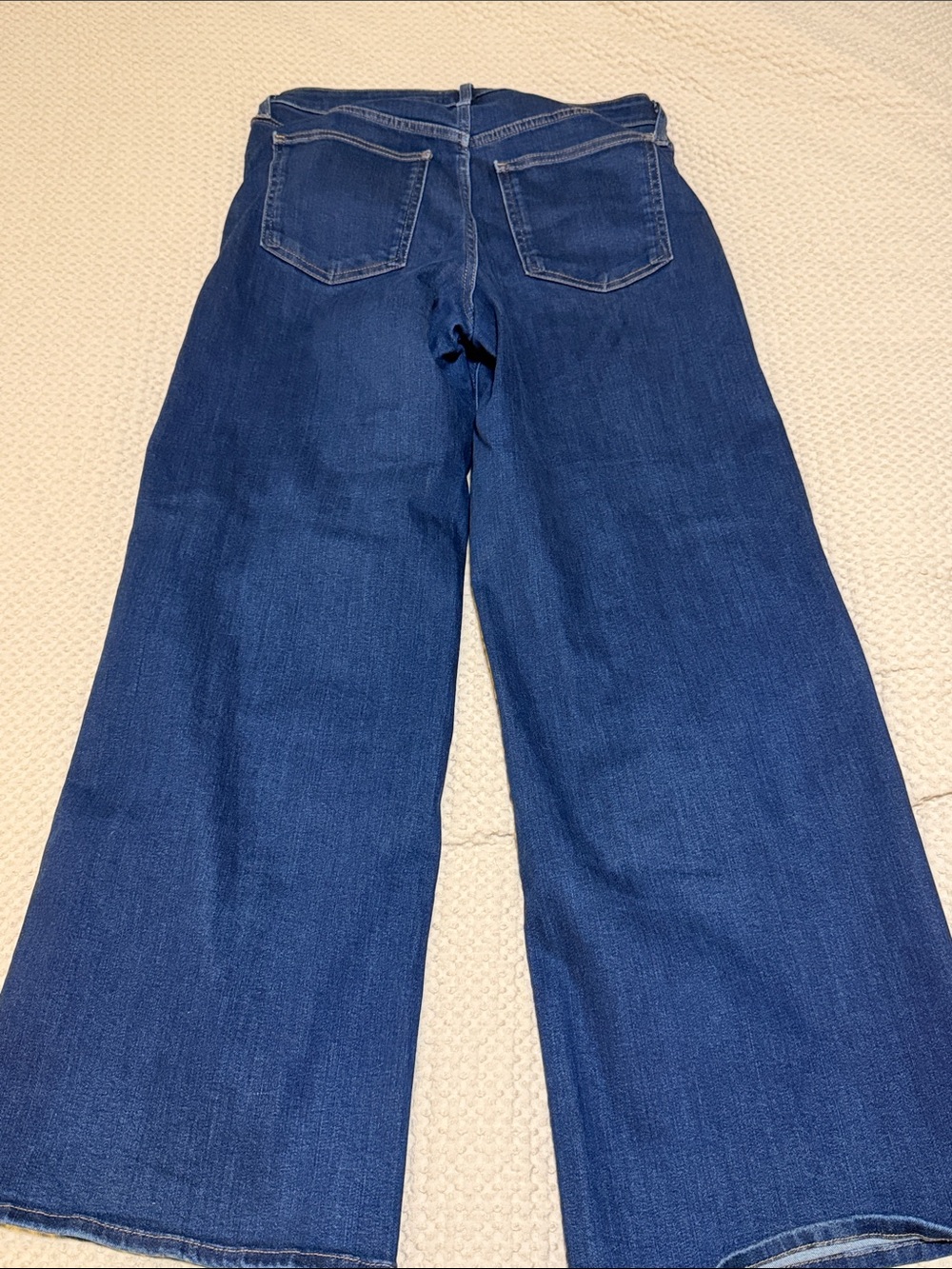 Universal Thread Wide-Leg High-Rise Jeans in Deep Indigo - Picture 4 of 4